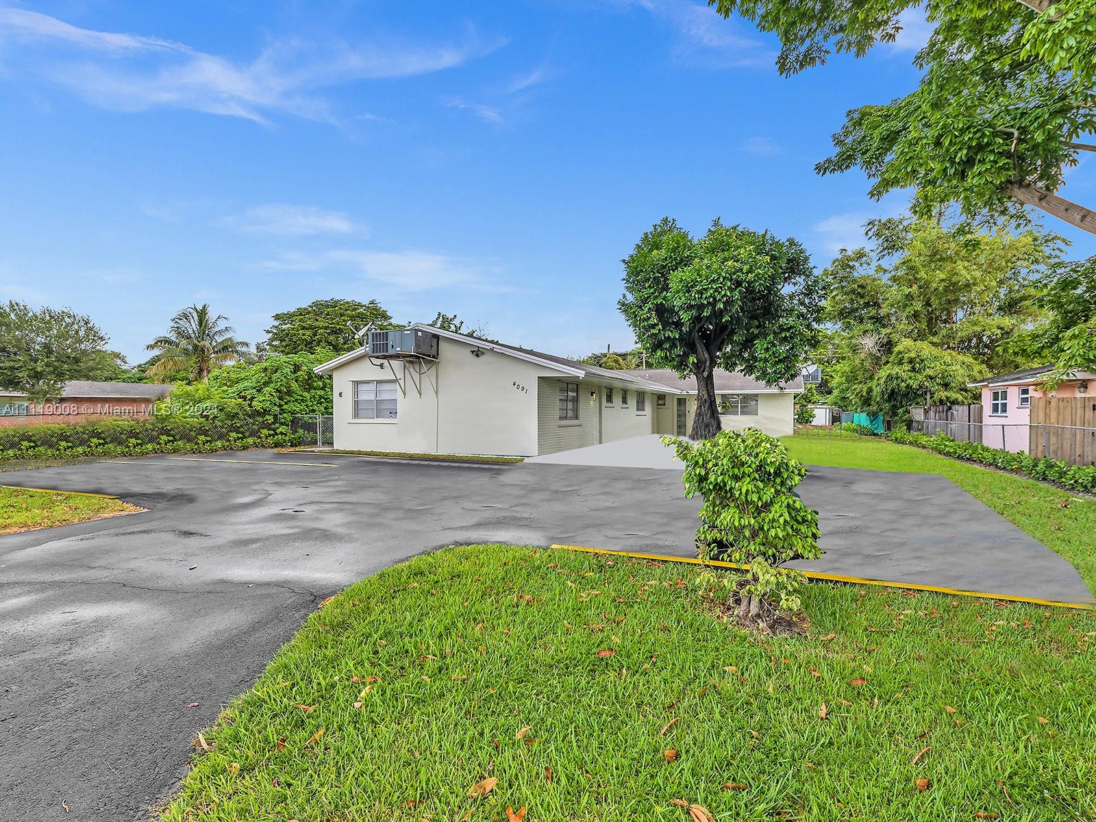 Home sold by Adi Gal at 4091 51st St, Dania Beach