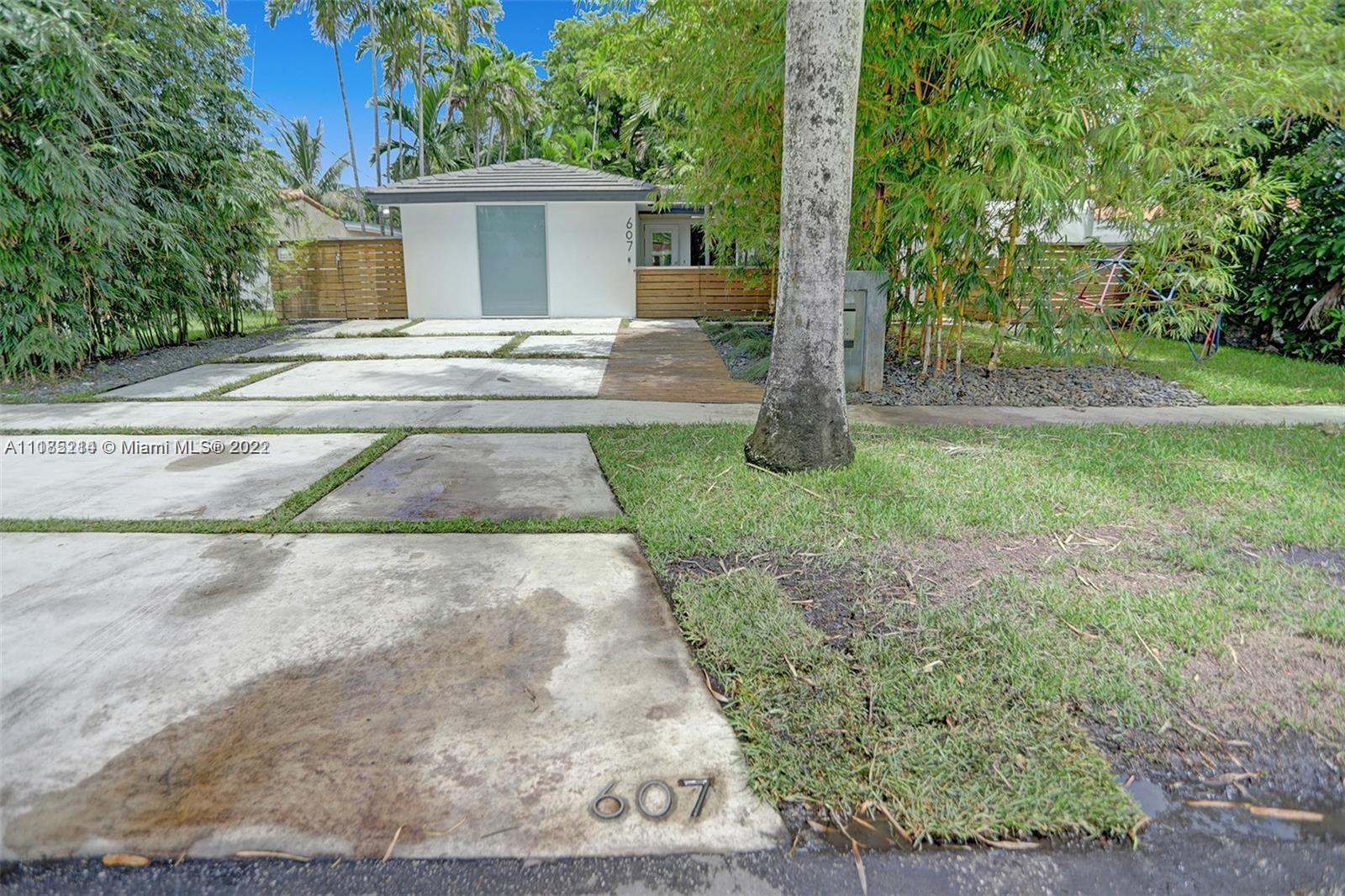 Home sold by Adi Gal at 607 31st Ave, Hollywood