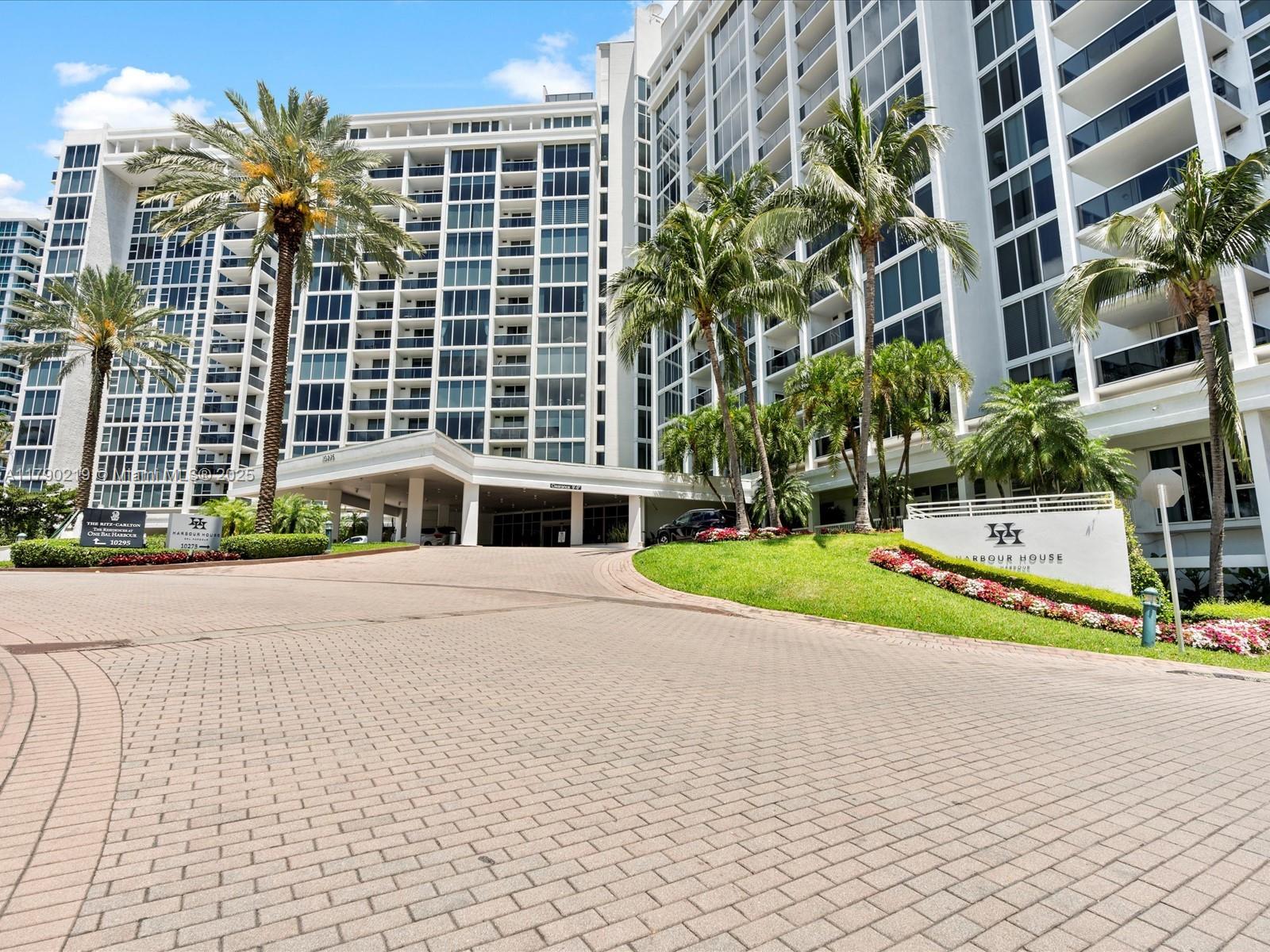 10275 Collins Ave #529 in Bal Harbour