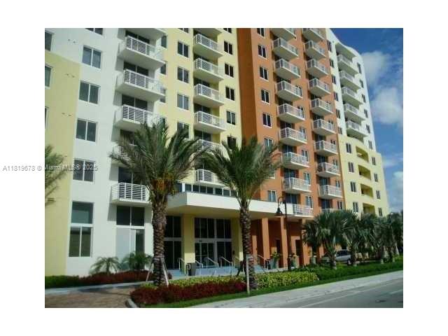 2775 187th St #407 in Aventura