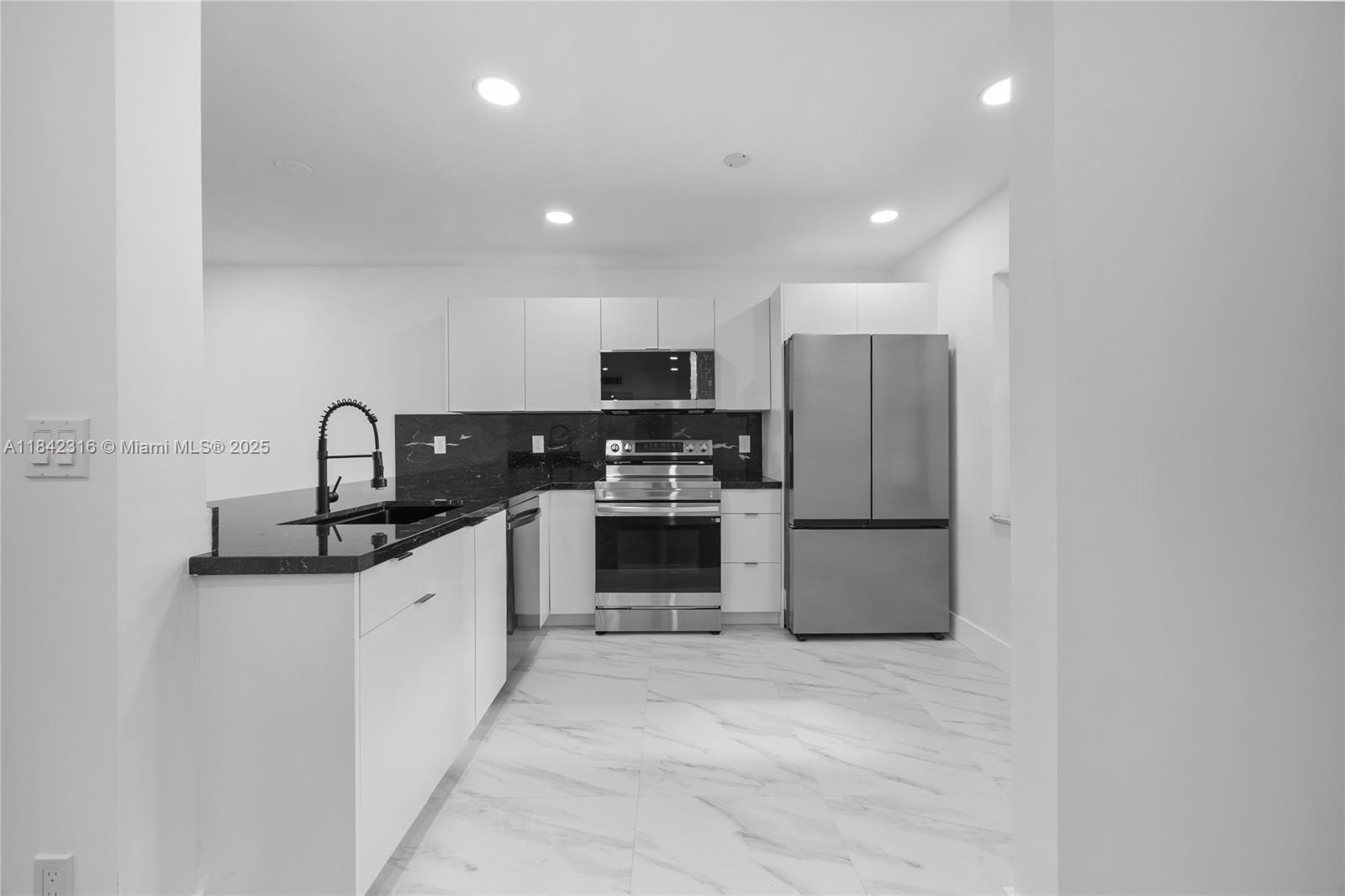 Home sold by Adi Gal at 5790 Stirling Rd #112, Hollywood