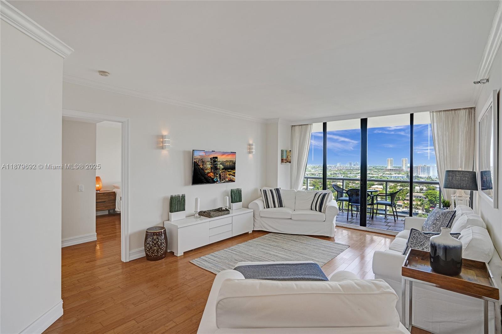 3640 Yacht Club Dr #1704 in Aventura