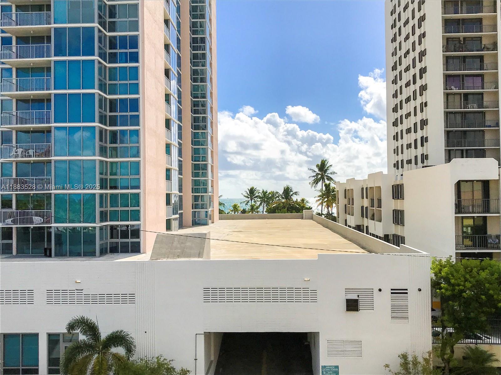 2642 Collins Ave #406 in Miami Beach