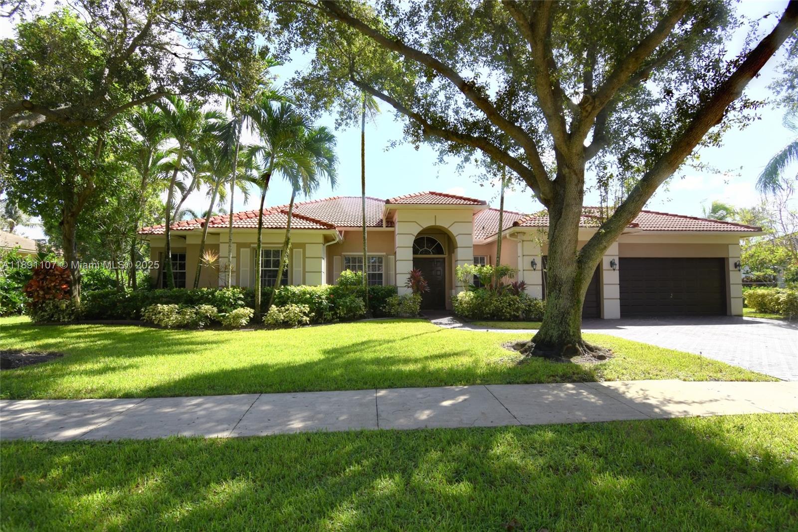 4240 131st Ave in Davie
