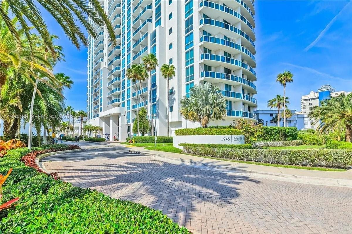 1945 Ocean Dr #709 in Hallandale Beach