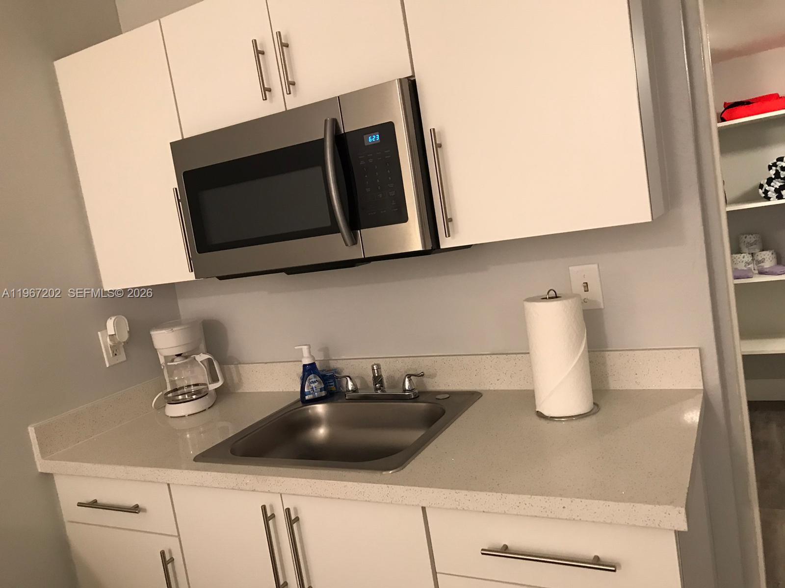 26 Diplomat Pkwy #2215 in Hallandale Beach