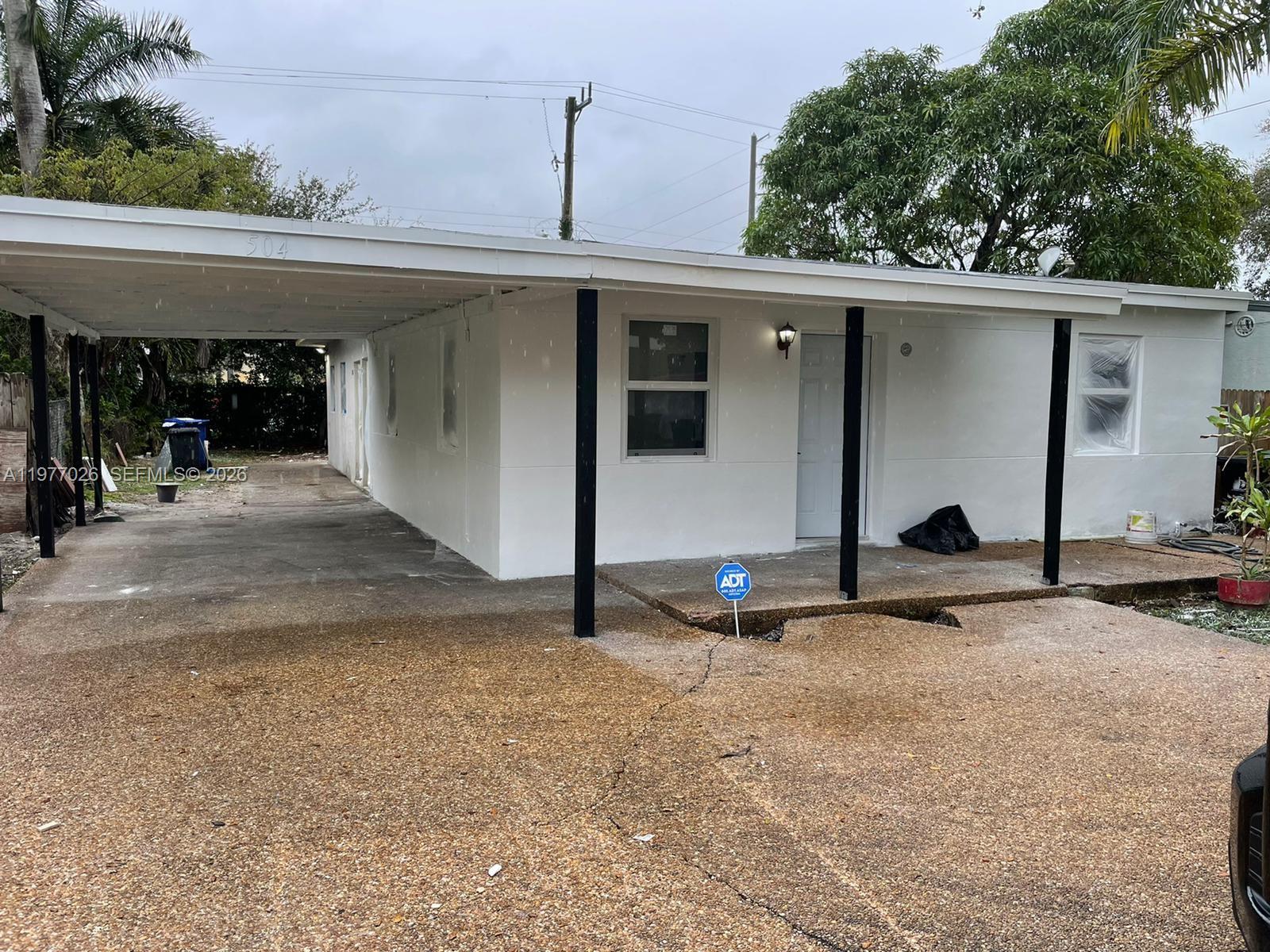 504 15th Ave #B in Fort Lauderdale